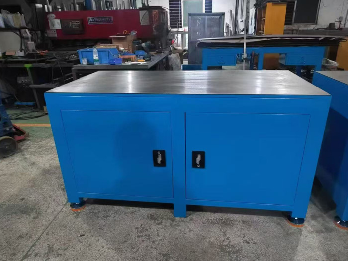 <a href='/products/qgpt.html'>鉗工平臺(tái)</a>